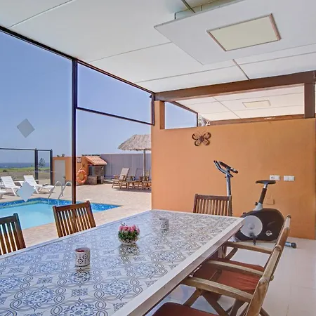 Oneida Villa